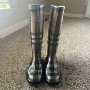 Burberry rain boots